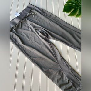 Adidas mid Calf Athletic Leggings